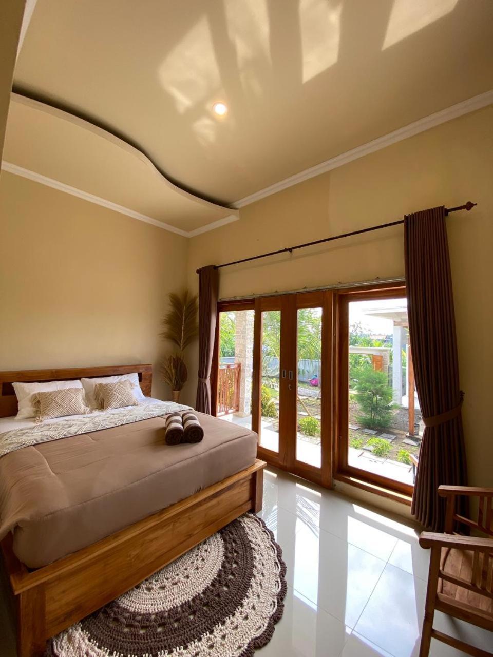 Sumbul View Surfcamp Hotel Airsatang Exterior photo